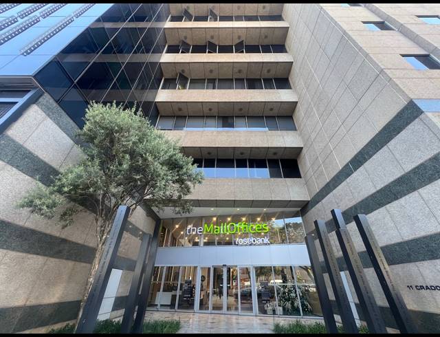 1,061M² OFFICE TO LET IN ROSEBANK